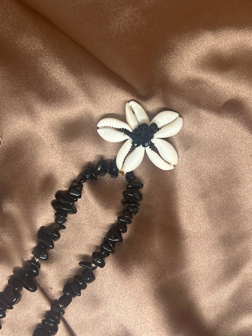 ''Black Salt Desire'' necklace