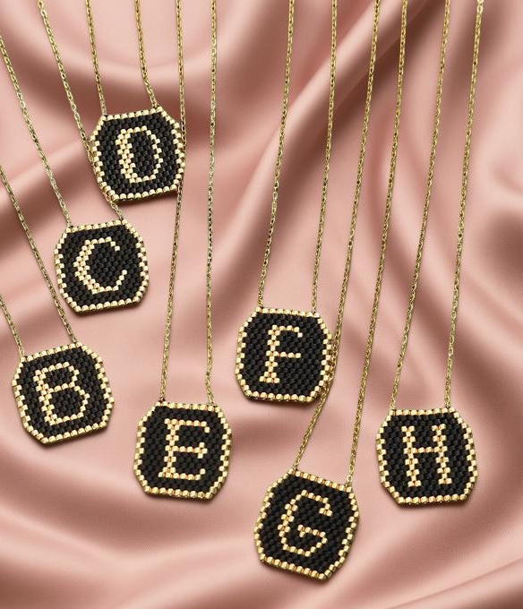 beaded Initial polygon